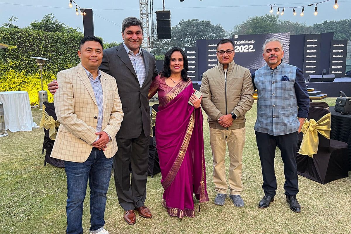 timeline-img-4 timeline-img-4